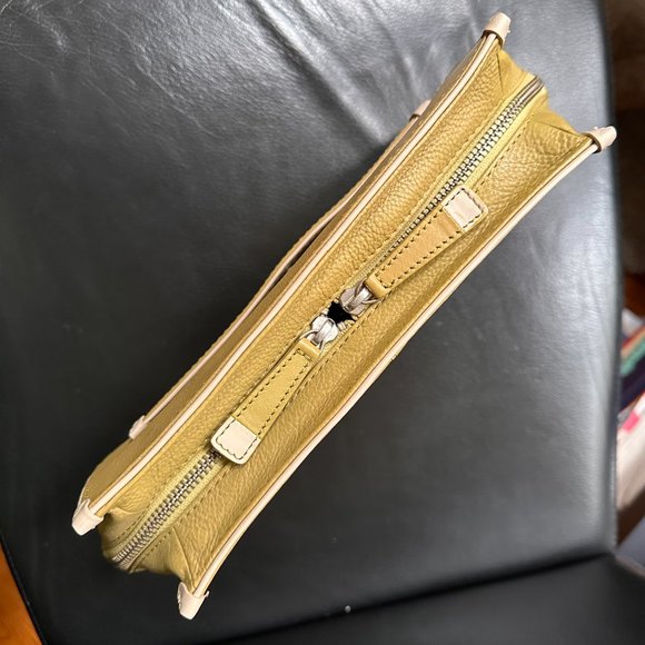 Radley London large leather clutch *NWOT* - Picture 4 of 7